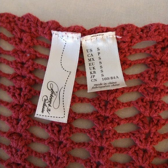 Merlot Crochet Cover Up S - Picture 7 of 7